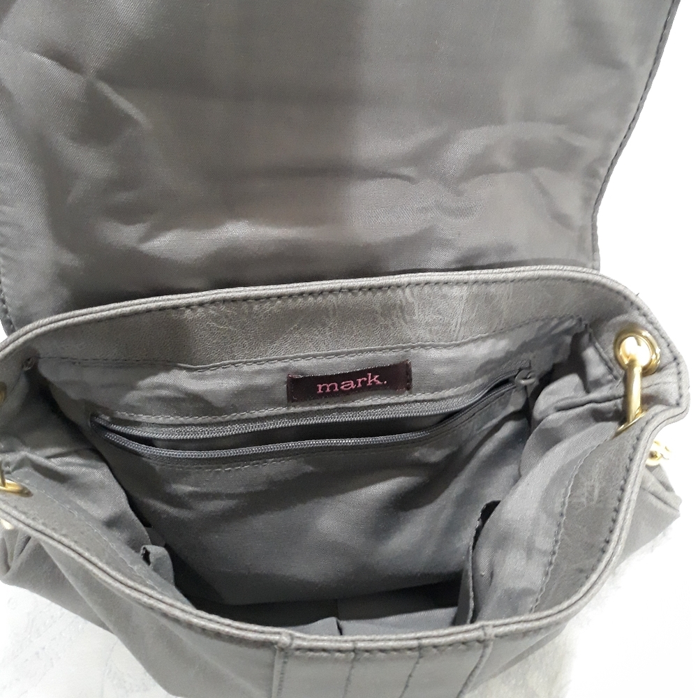 Purse - Picture 2 of 7